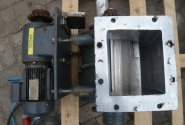 44025w5